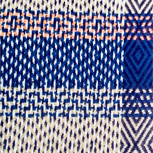 ❄️GAP Oversized Scarf/Shawl, One Size, Multi-colored (NWT) - Picture 6 of 7